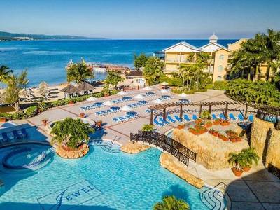 Jewel Paradise Cove Beach Resort & Spa