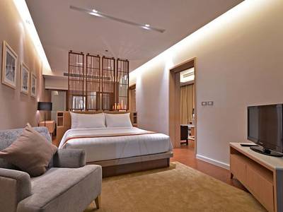 Summit Windmill Golf Residence