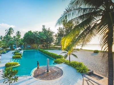 D Varee Mai Khao Beach