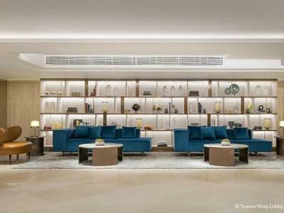 Royal Pacific Hotel & Towers