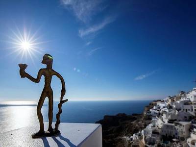 Oia Castle Luxury Suites by Art Maisons