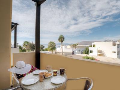 Matina Pefkos Aparthotel