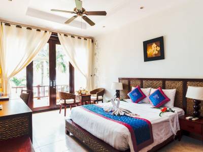 Lotus Muine Beach Resort & Spa