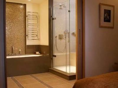 Crowne Plaza London - Battersea