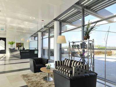 West All Suite Boutique