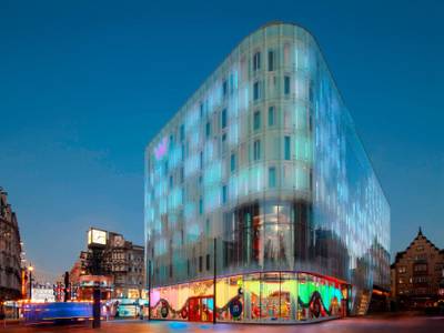 W London Leicester Square