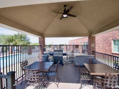 Candlewood Suites San Antonio NW Near SeaWorld