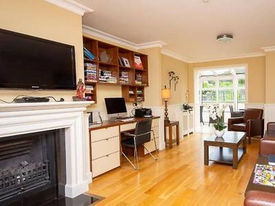 Strandhill Lodge & Suites