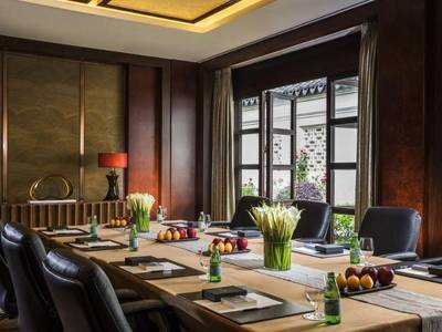 Four Seasons Hangzhou at West Lake