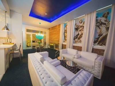 The Saint Hotel, Autograph Collection