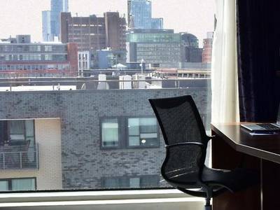 Holiday Inn Express Manchester City Centre Men Arena