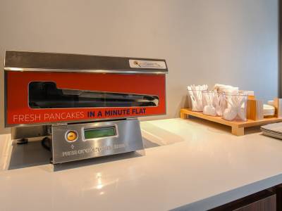 Holiday Inn Express Newington