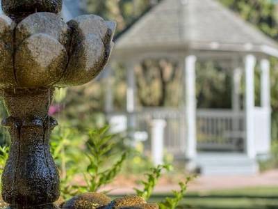 Sweetwater Branch Inn Bed and Breakfast