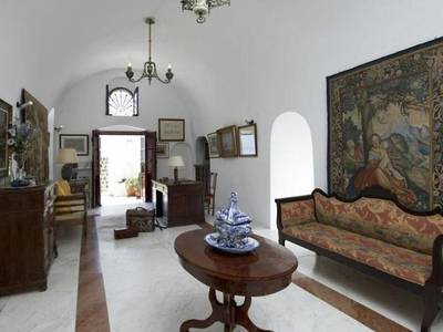 Aigialos Niche Residences & Suites