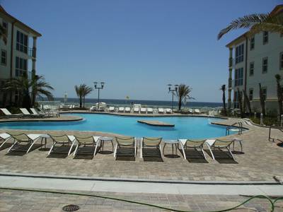 Beach Club Resort & Spa