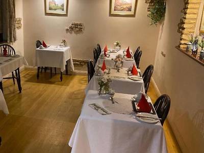 Cotswold House - Guest house