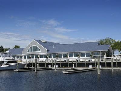 Shoreline Inn & Conference Center, Ascend Collection