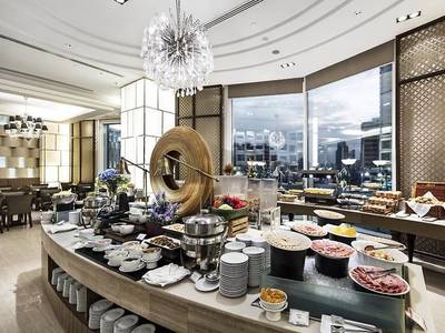 Grande Centre Point Terminal 21