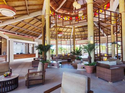 Memories Flamenco Beach Resort