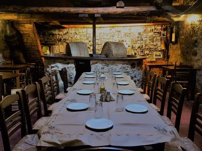 Nikas Rooms & Apartments