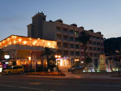 Vela Hotel