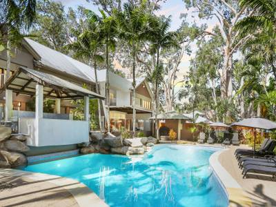 Paradise on the Beach Resort Palm Cove