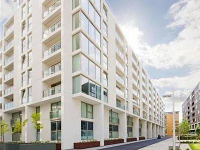 Lanterns Court Apartments