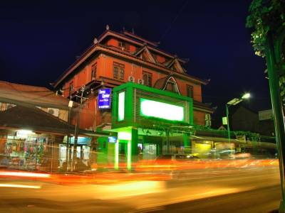 Bemo Corner Guest House