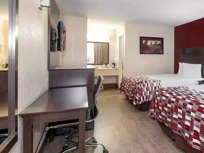 Red Roof Inn Bakersfield