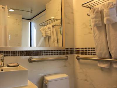 Howard Johnson Manhattan Soho