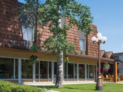 Maligne Lodge