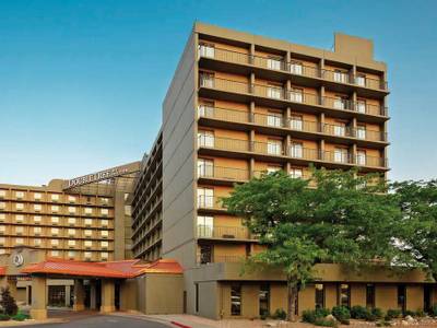 DoubleTree by Hilton Hotel Denver