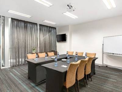 Quest Caroline Springs