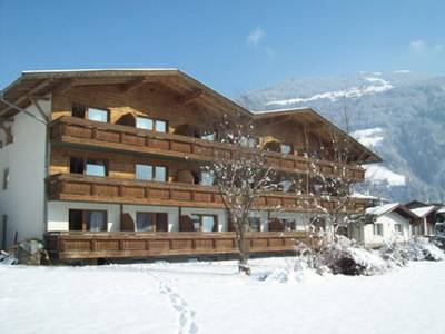 First Mountain Hotel Ötztal