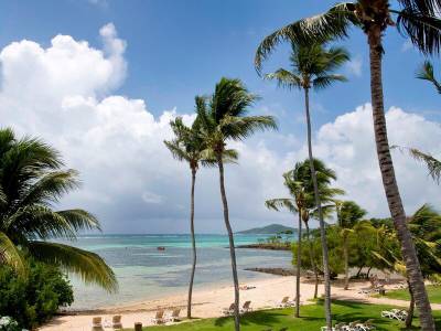 Le Cap Est Lagoon Resort & Spa