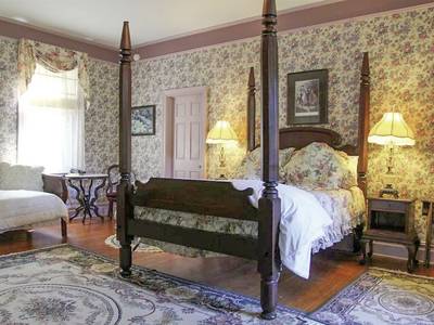 The Corners Mansion Inn (Foto)