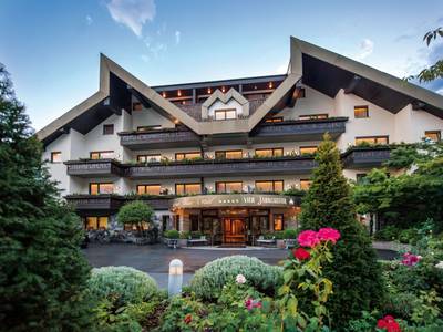 First Class Hotel Vier Jahreszeiten Schlanders