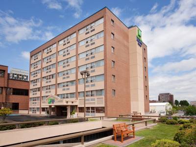 Holiday Inn Express & Suites Saint John Harbour Side