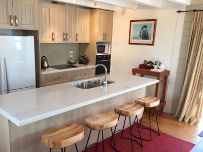 Treetops Lodge & Estate