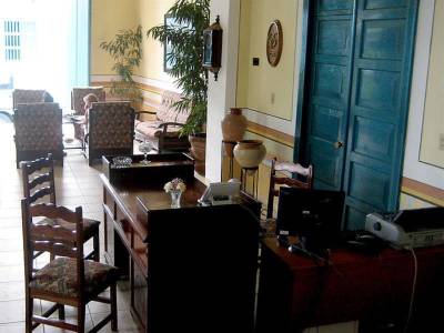 Hostal Del Rijo Hostal Del Rijo (Foto)