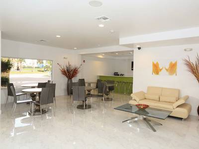 Sunsol International Drive