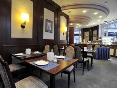 Golden Tulip Central Molitor