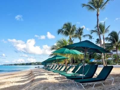 Royal Glitter Bay Villas