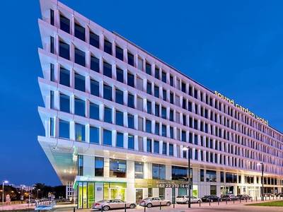 Sound Garden Hotel Airport