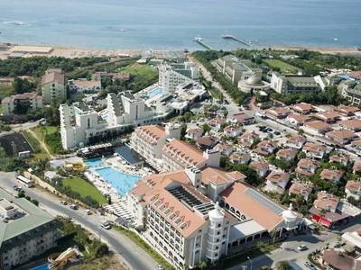 Diamond Beach Hotel & Spa