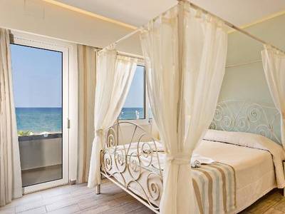 Princess Irini Sea Front ApartHotel