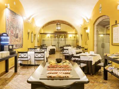 Ilunion Merida Palace