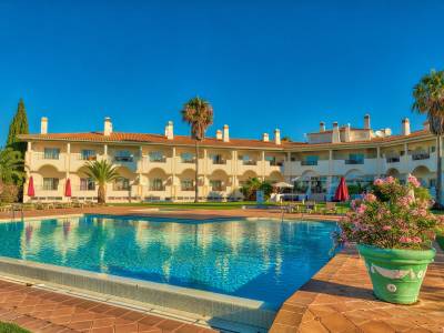 Colina Verde Golf & Sports Resort