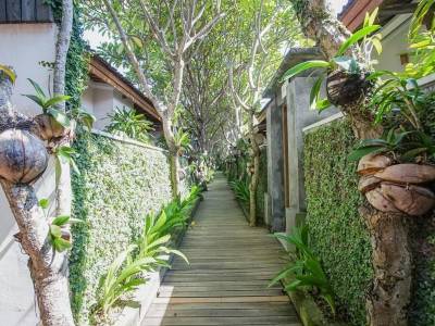 Alam Bidadari Seminyak Villas