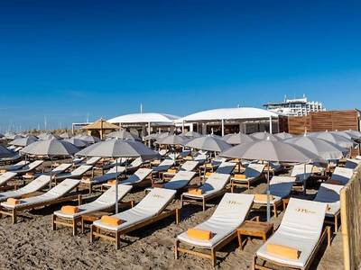 Hôtel les bains de Camargue